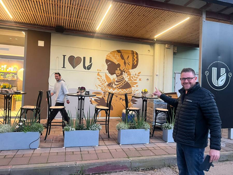 ציורי קיר לעסקים