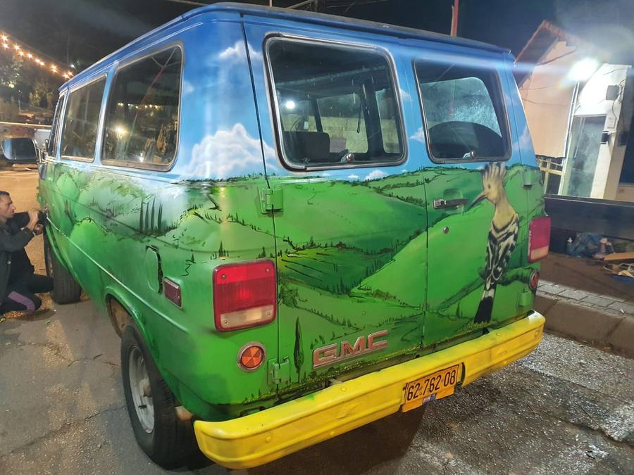 ציור על ואן